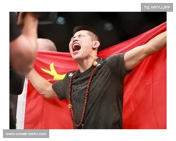 前UFC选手乔什·汤姆森质疑裁判判罚标准批评米拉格利奥塔表现