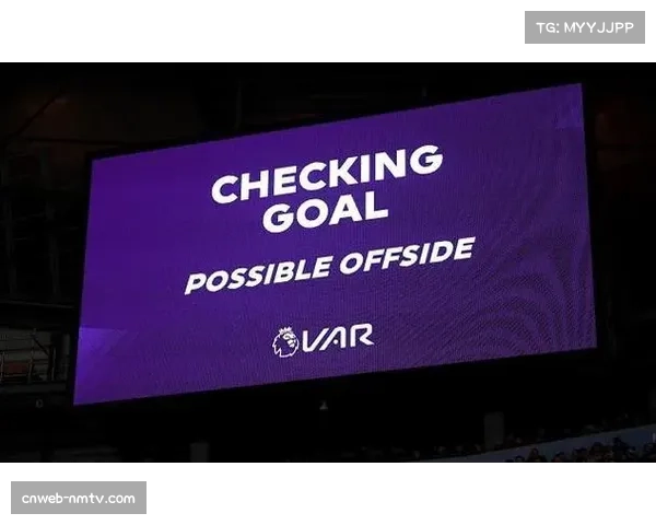 通讯：英超股东大会表决通过，下赛季起将试行“球员行为准则”扣分制度